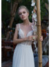 V Neck Ivory Lace Tulle Bohemian Wedding Dress V Neck Ivory Lace Tulle Bohemian Wedding Dress